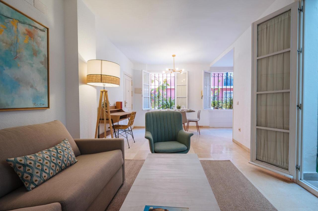 Lirio Suite Apartment - Private Parking Included إشبيلية المظهر الخارجي الصورة